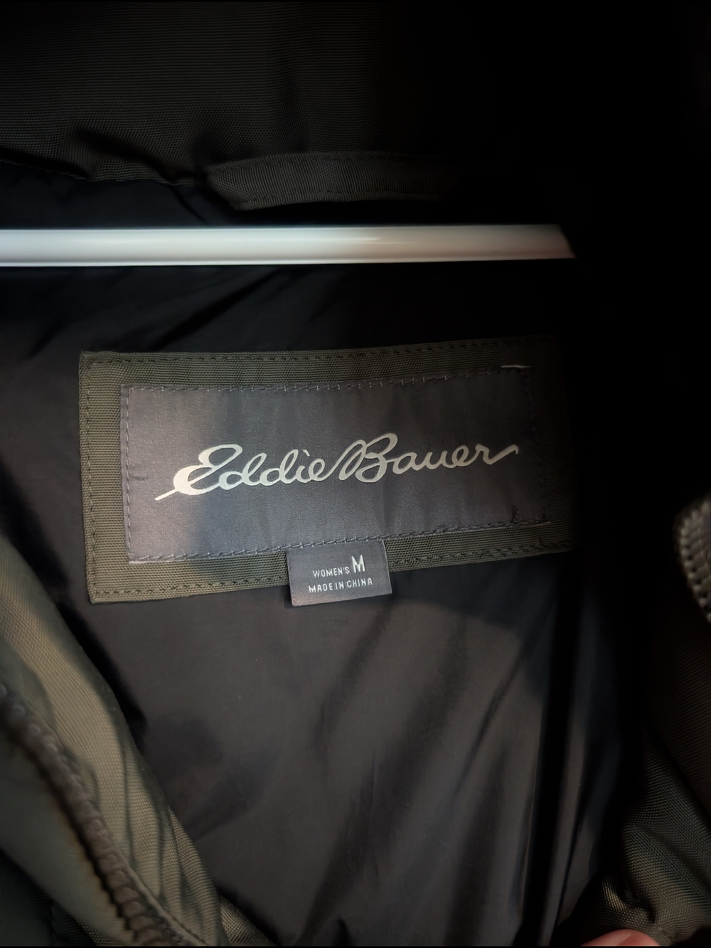Eddie Bauer Olive Green Women's Puffer Coat - Picture 6 of 8